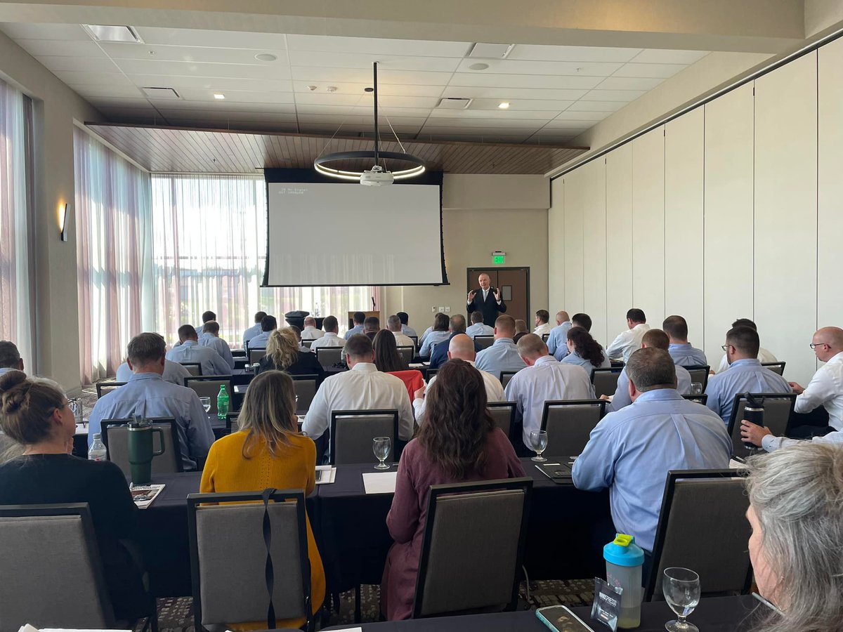 DriveKocourek's tweet photo. Yesterday our leaders attended another great training session with our friend @DaveAnderson100, focusing on staying hungry and making the rest of the year count! As always Dave, thank you for your time and commitment to our Team! #growthmindset #team #corevalues https://t.co/fsgThrVsh0