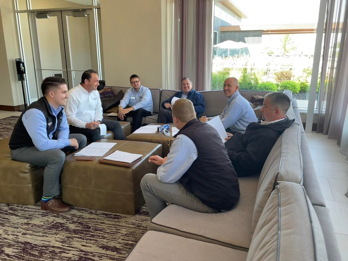 Yesterday our leaders attended another great training session with our friend @DaveAnderson100, focusing on staying hungry and making the rest of the year count! As always Dave, thank you for your time and commitment to our Team! #growthmindset #team #corevalues