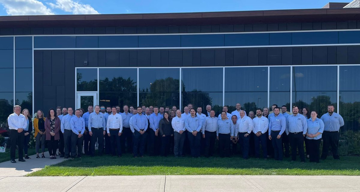 DriveKocourek's tweet photo. Yesterday our leaders attended another great training session with our friend @DaveAnderson100, focusing on staying hungry and making the rest of the year count! As always Dave, thank you for your time and commitment to our Team! #growthmindset #team #corevalues https://t.co/fsgThrVsh0