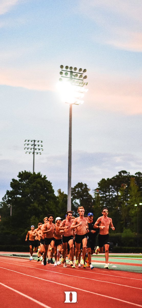 DukeATHLETICS's tweet photo. Keepin’ it original and in stride with @DukeTFXC. https://t.co/jABoVGjy5K