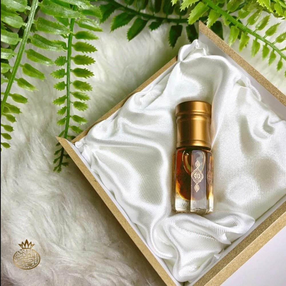 AlmondPerfumes's tweet photo. أنواع دهن العود المتوفرة لدينا في الموند للعطور :
1️⃣ دهن عود هندي مبخر.
2️⃣ دهن عود كمبودي فواح.
3️⃣ دهن عود مخلط ملكي درجة أولى.
https://t.co/0TsXgkTH5m

#الموند_للعطور #عطور #بخور #عود  #مسك #مباخر #مخلطات #دهن_عود #كريستال #خالي_من_الكحول #مساء_الخير https://t.co/PZqfI42cvl