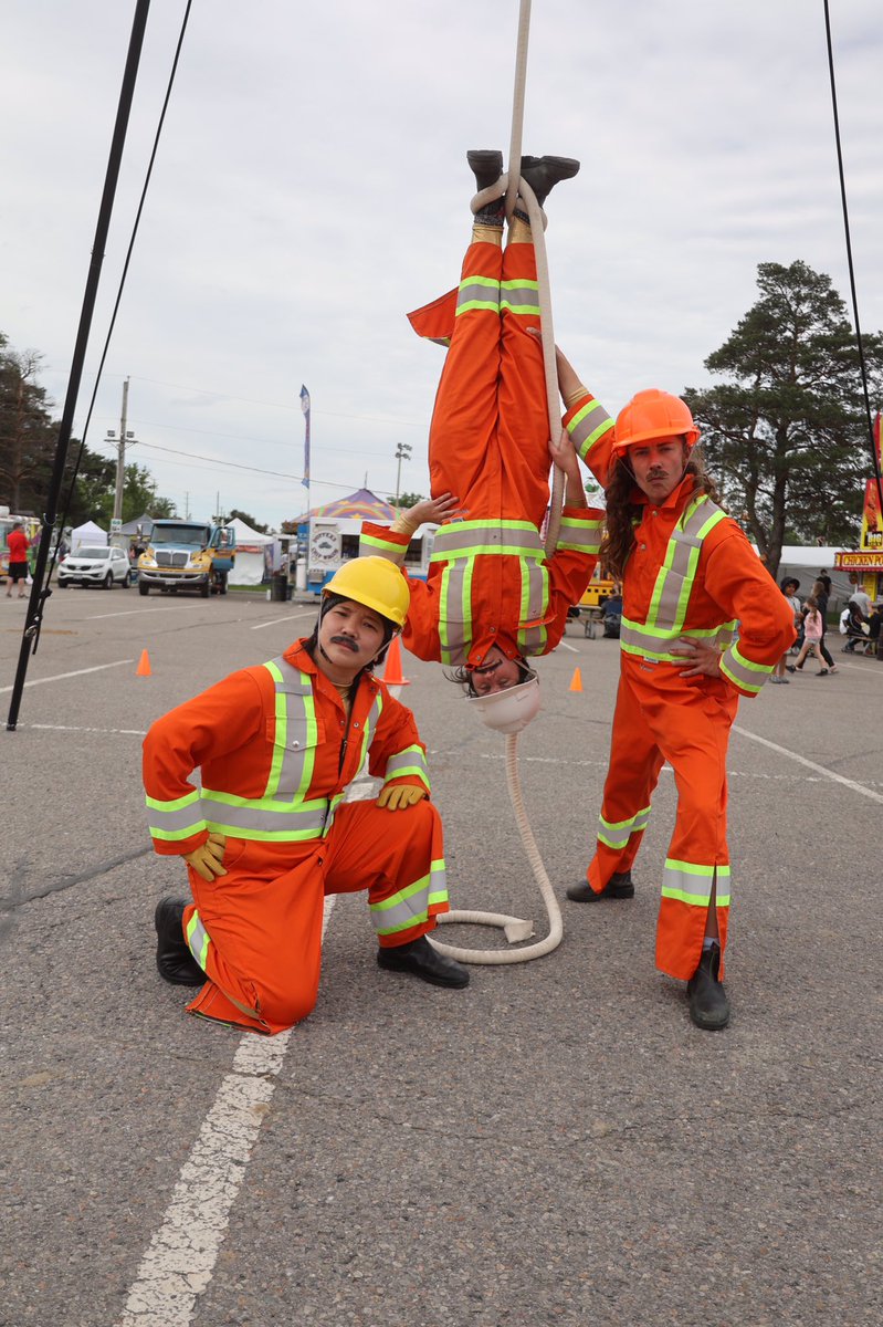 HerciniArts's tweet image. Our #artsintheparksTO performances begin today and run until Sun Aug 28.

Come see our show Construction Guys at Flagstaff Park, each night at 6:30pm! 

Plus today &amp;amp; tomorrow join us for preshow workshops between 5-6:30pm.