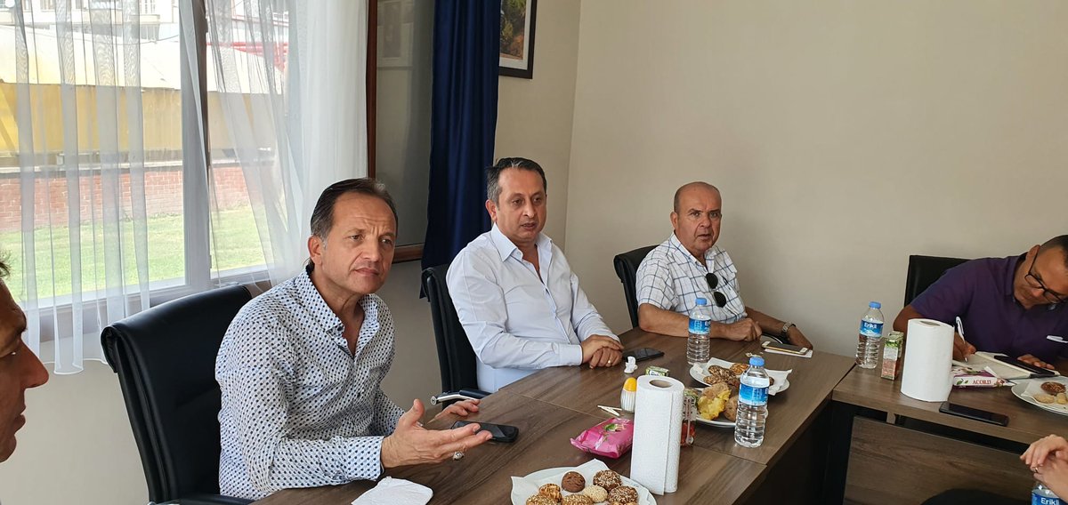 OOrekci's tweet photo. Ulukışla, Niğde birlikte çalışıyoruz toplantımızı @TCDDemiryollari çalışanları ile beraber yaptık. Birlikte #UlaşıncaBaşlar https://t.co/adxYbikhcJ