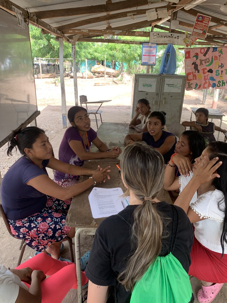 ProfamiliaCol's tweet photo. Recientemente, se llevó a cabo espacio para conocer la percepción de la comunidad, asentada en frontera colombo-venezolana 🇨🇴🇻🇪, sobre su entorno y la forma en la que se relaciona su cuerpo con el territorio🌿
#Unfpacolombia #StatePRM #Derechos #Profamilia https://t.co/dqFlQ3PDZU