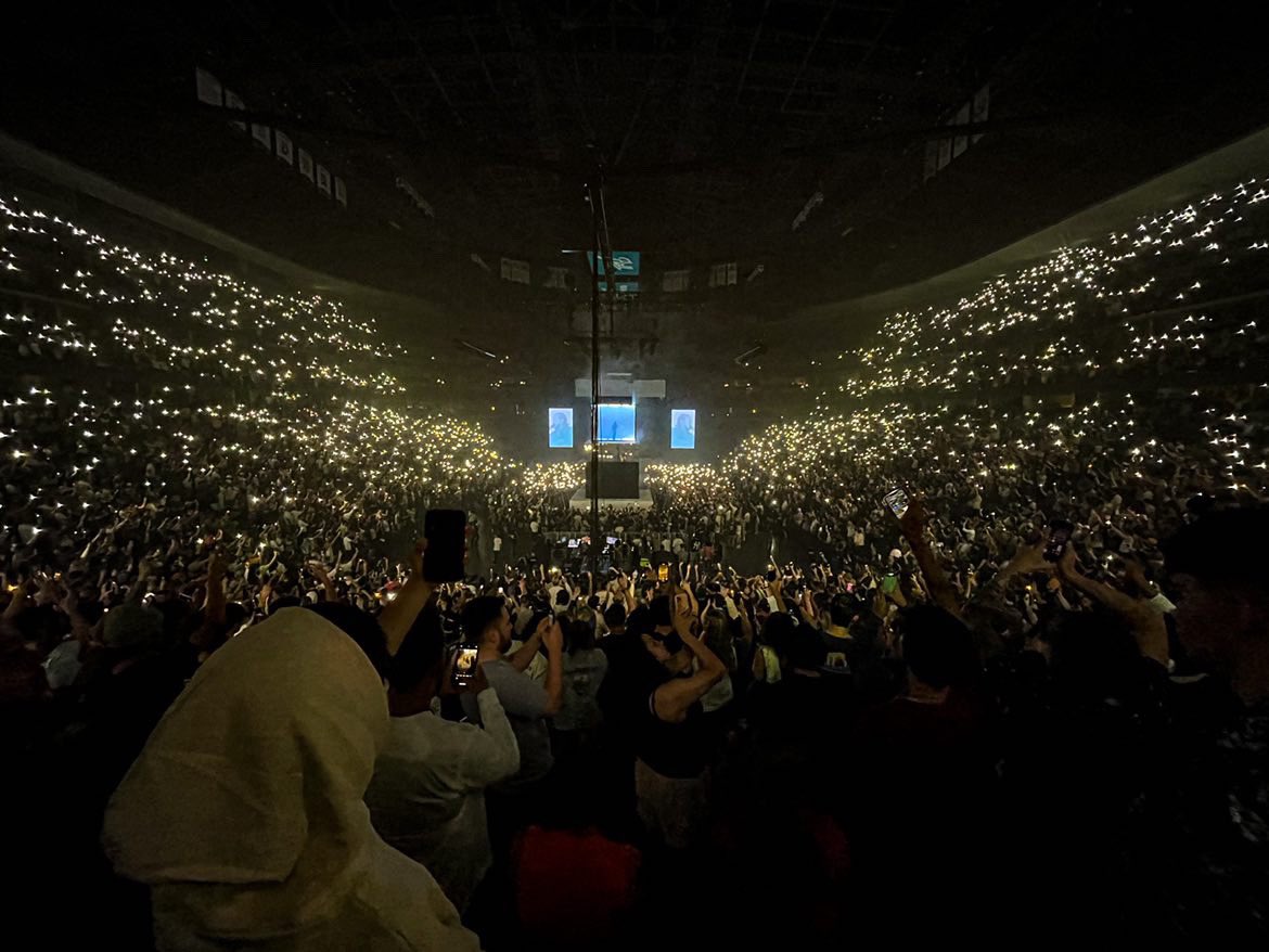 dakendrickbible's tweet photo. The Big Steppers Tour in Denver ✨ https://t.co/GJ7pLV0XxG