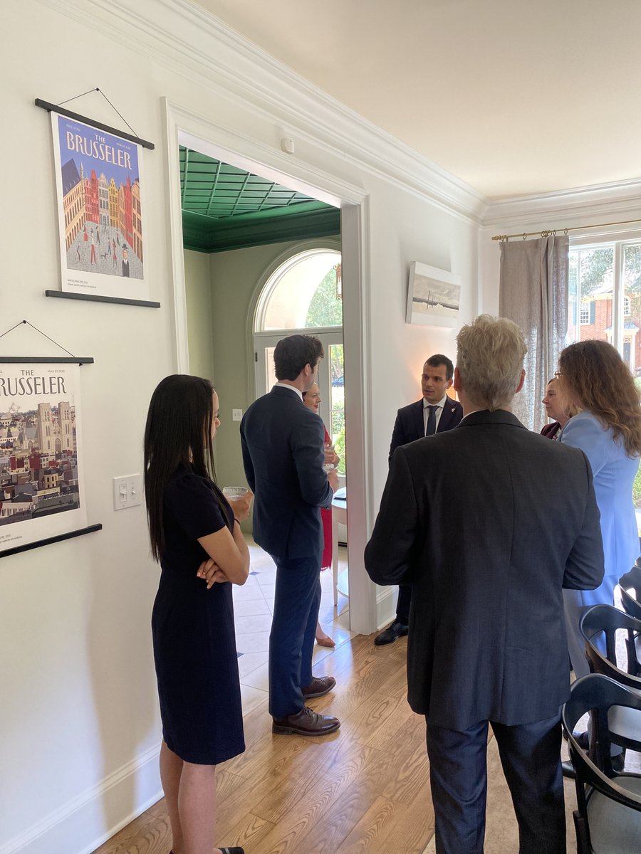 BelgiumAtlanta's tweet photo. Yesterday we hosted Senator @ossoff for lunch at the residence with our EU colleagues 

🤝The discussion touched on topics like deepening 🇪🇺-🇺🇸 cooperation, transatlantic trade &amp; the EU's presence in GA

It was an honor to share a small taste of Belgian cuisine and hospitality 🇧🇪 https://t.co/AmQy8yGDRn