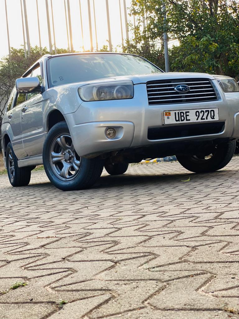 partorich46's tweet photo. #mubs #MakerereAt100 
subaru forester
27million ugx https://t.co/cvFnp6I5HO