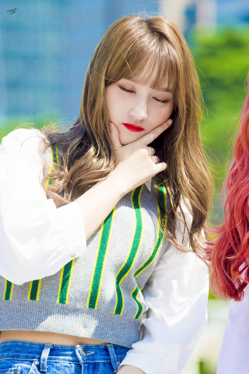 170908
#시연 #SIYEON #드림캐쳐 #Dreamcatcher