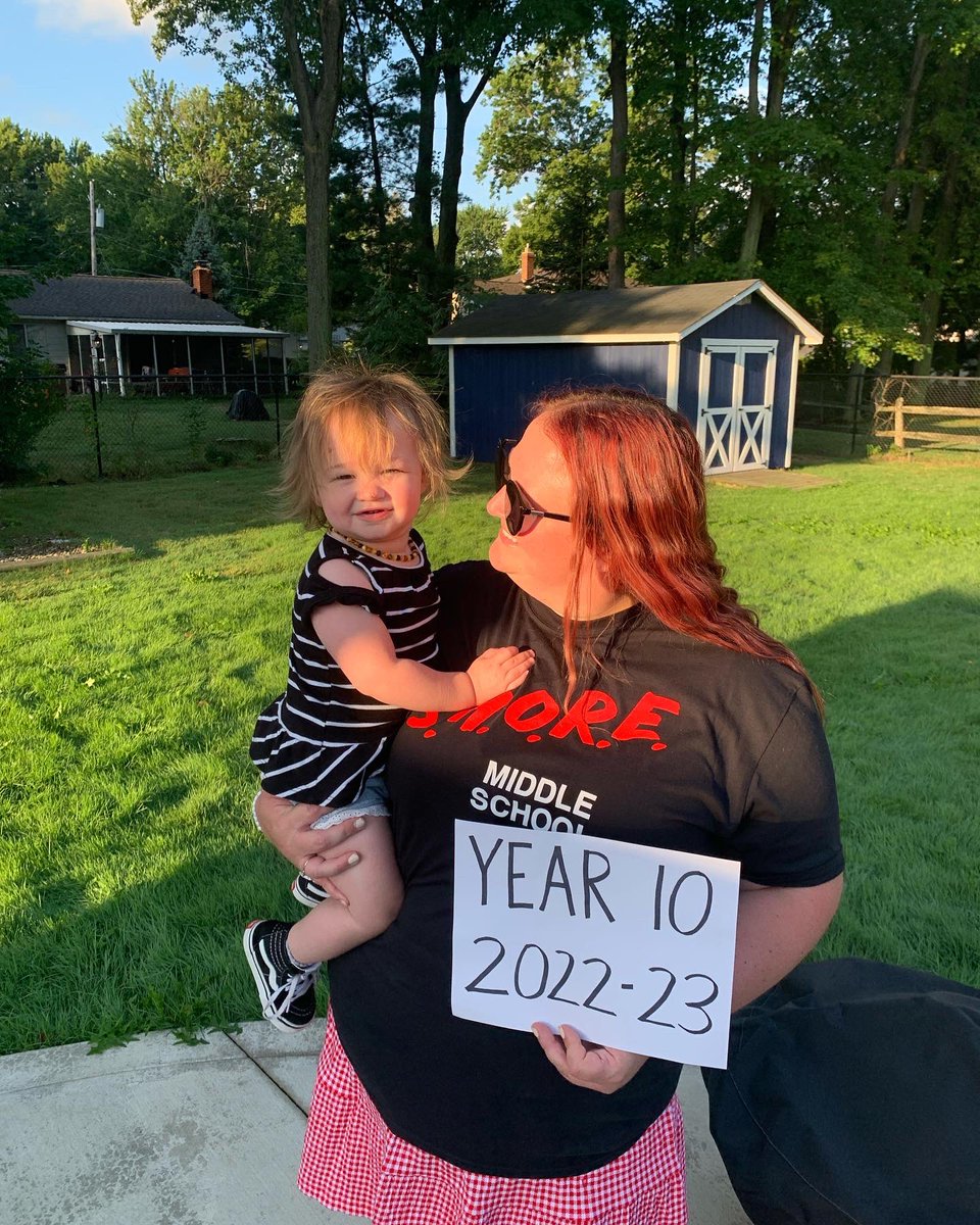 Alexandra Reschke-Parisi tweet media