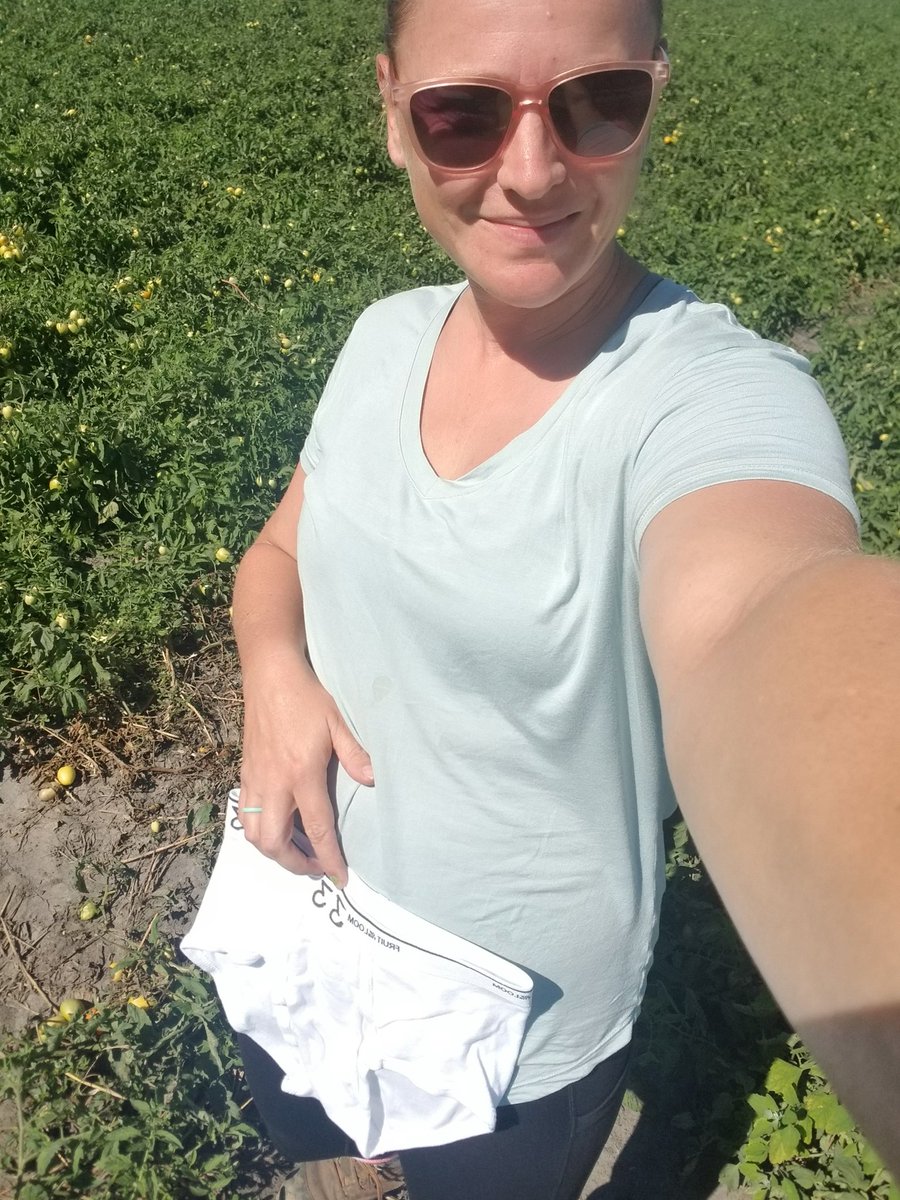 AmandaTracey12's tweet photo. I forgot to post this two weeks ago, but I was out in the field to #soilyourundies as a measure of soil health.
Stay tuned for updates in 4-6 weeks. https://t.co/MSibUScGc5