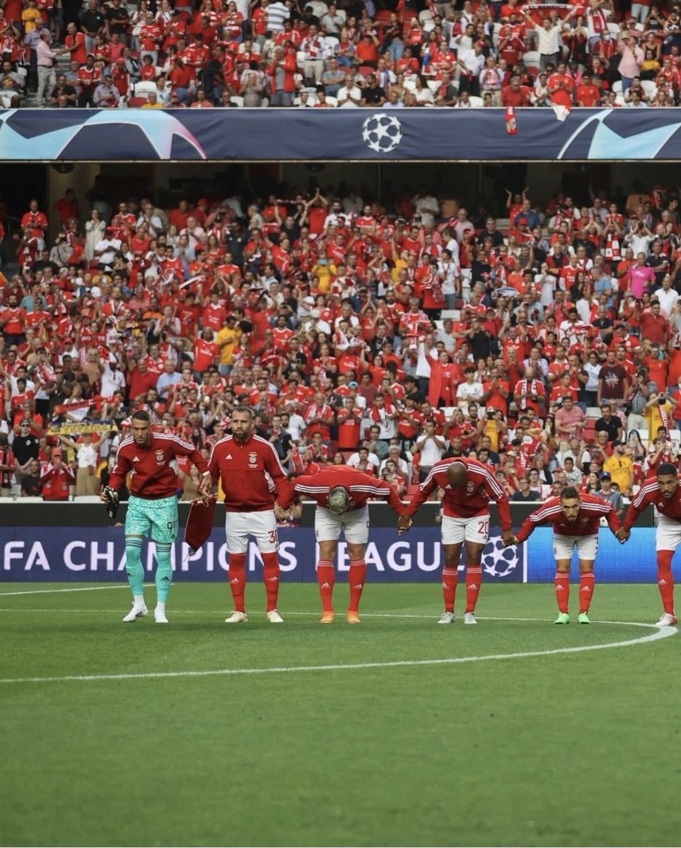vlachOD1mos's tweet photo. Group stage ✔️
#SLBDynamo #UCL #ChampionsLeague 
#EPluribusUnum 🔴⚪️ 🦅 https://t.co/iWlQAZuKxY