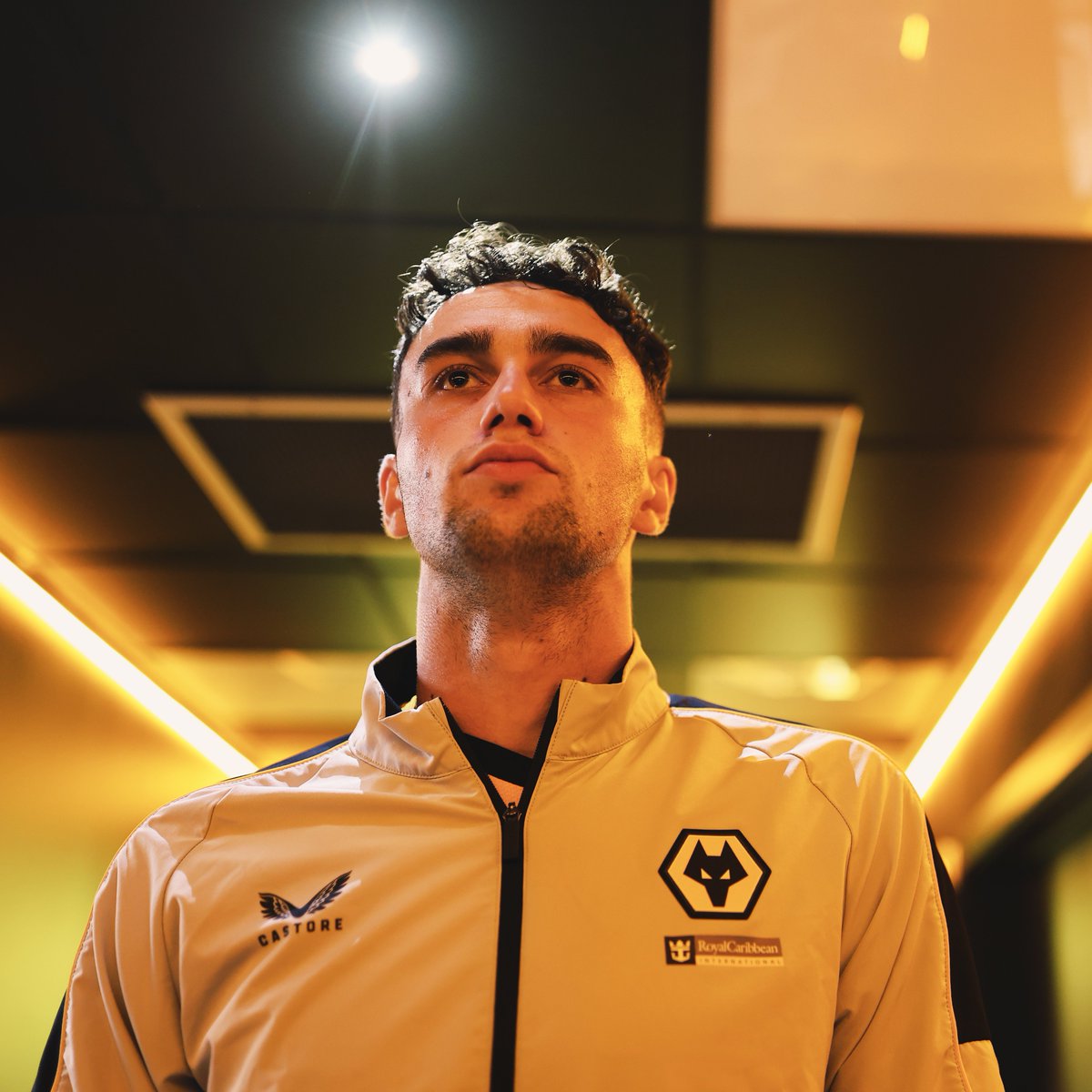 Wolves's tweet photo. Leading the pack out for the first time.

🐺© https://t.co/I0sRrA6NCp