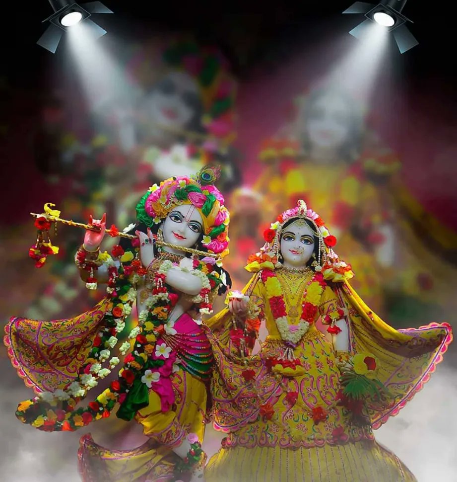 ISKCONNashik's tweet photo. Lord Kṛṣṇa alone is the supreme controller, and all others are His servants. They dance as He makes them do so. We are all servants of Kṛṣṇa; we have no independence.
- Srila Prabhupada https://t.co/O0i8UP5PN5