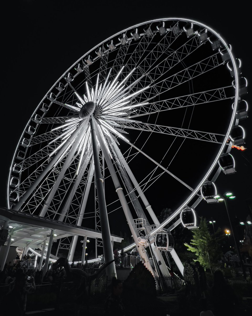 Anisan_i_'s tweet photo. 🎡𝚂𝚔𝚢𝚆𝚑𝚎𝚎𝚕🎡
#mobilephotography #streetphotography #NightPhotography #shotoniphone 
➡️𝐅𝐨𝐥𝐥𝐨𝐰 𝙤𝙣 𝙄𝙣𝙨𝙩𝙖𝙜𝙧𝙖𝙢 👉🏽@_𝙖𝙣𝙞𝙨𝙖𝙣.𝙞_ 𝐟𝐨𝐫 𝐦𝐨𝐫𝐞 𝐍𝐞𝐰 𝐂𝐚𝐩𝐭𝐮𝐫𝐞𝐬… https://t.co/M5hw3qdvqK
📱📸• 𝕀𝕡𝕙𝕠𝕟𝕖𝟙𝟛ℙ𝕣𝕠𝕄𝕒𝕩 
✍️ 🎨•𝕃𝕚𝕘𝕙𝕥𝕣𝕠𝕠𝕞 https://t.co/9CsdVfFewn