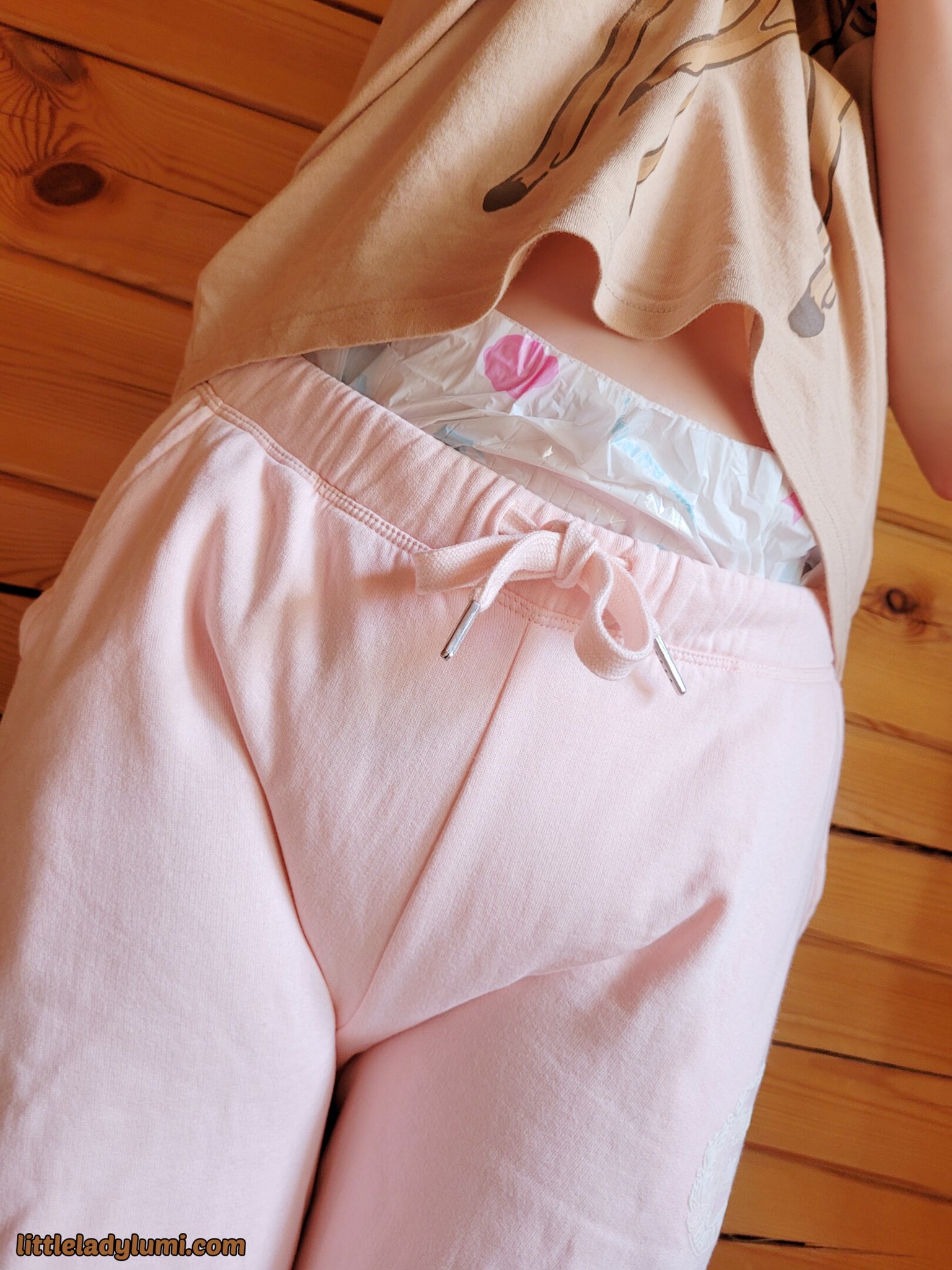 Auntie made me wear these. x3 #abdl #ageplay https://t.co/6aN44ZFliu
