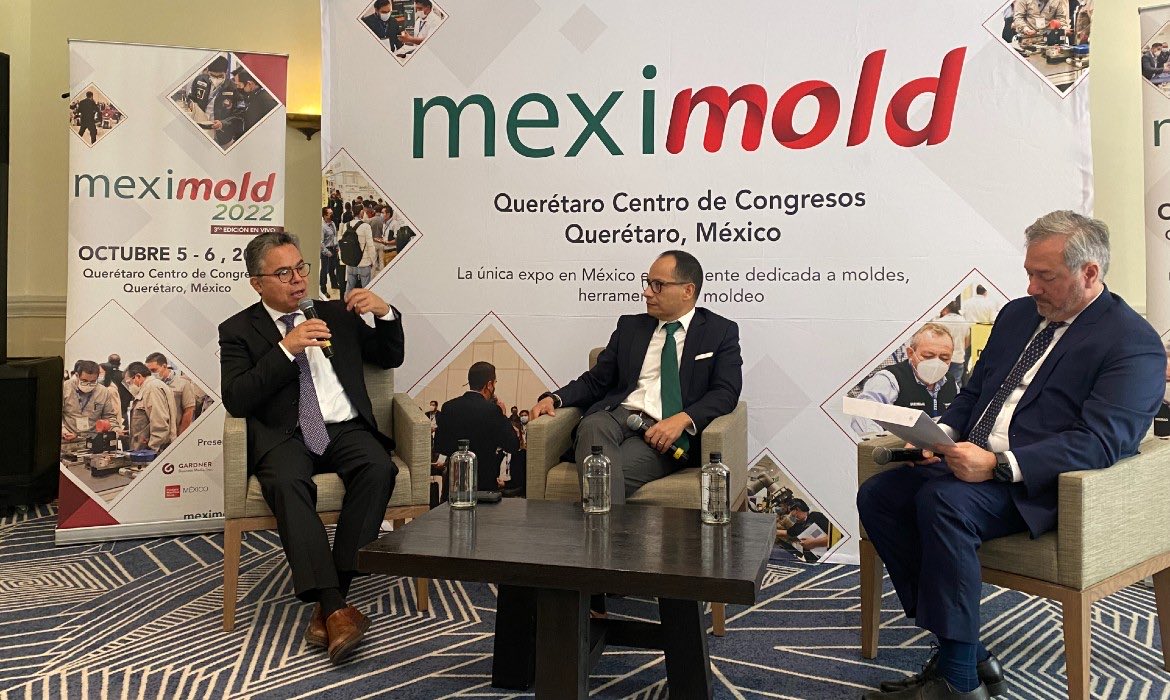 GrupoT21's tweet photo. 🌎 Meximold, oportunidad para la industria mexicana de moldes y troqueles https://t.co/9ezTiQckyS

Por @jenna_GH_ #GrupoT21 #Logística #AMMMT #Meximold #MoldesyTroqueles #Plásticos https://t.co/TKlqnvQYaO