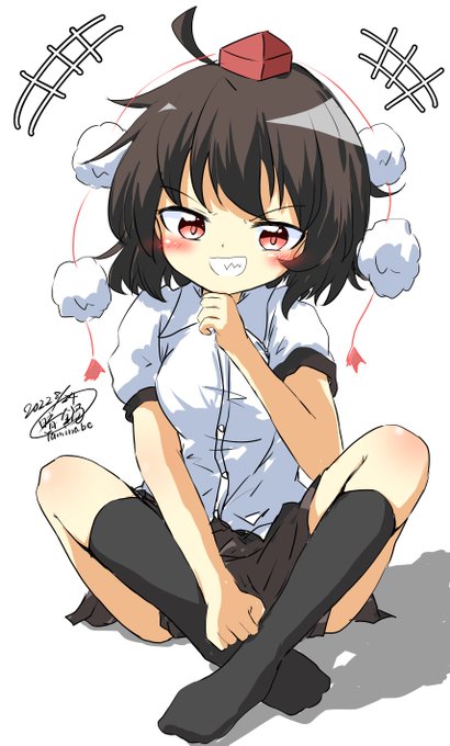 らくがき射命丸( ˘ω˘ )
「おお、こわいこわい」 