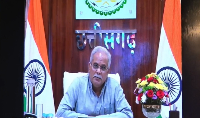 htTweets's tweet photo. 'We have decided to open 10 English medium colleges in the state next year' 

- Chhattisgarh CM @bhupeshbaghel at #HTES2022

Watch full session here  
https://t.co/r6blyP3Yfc https://t.co/hpjXtj23DT