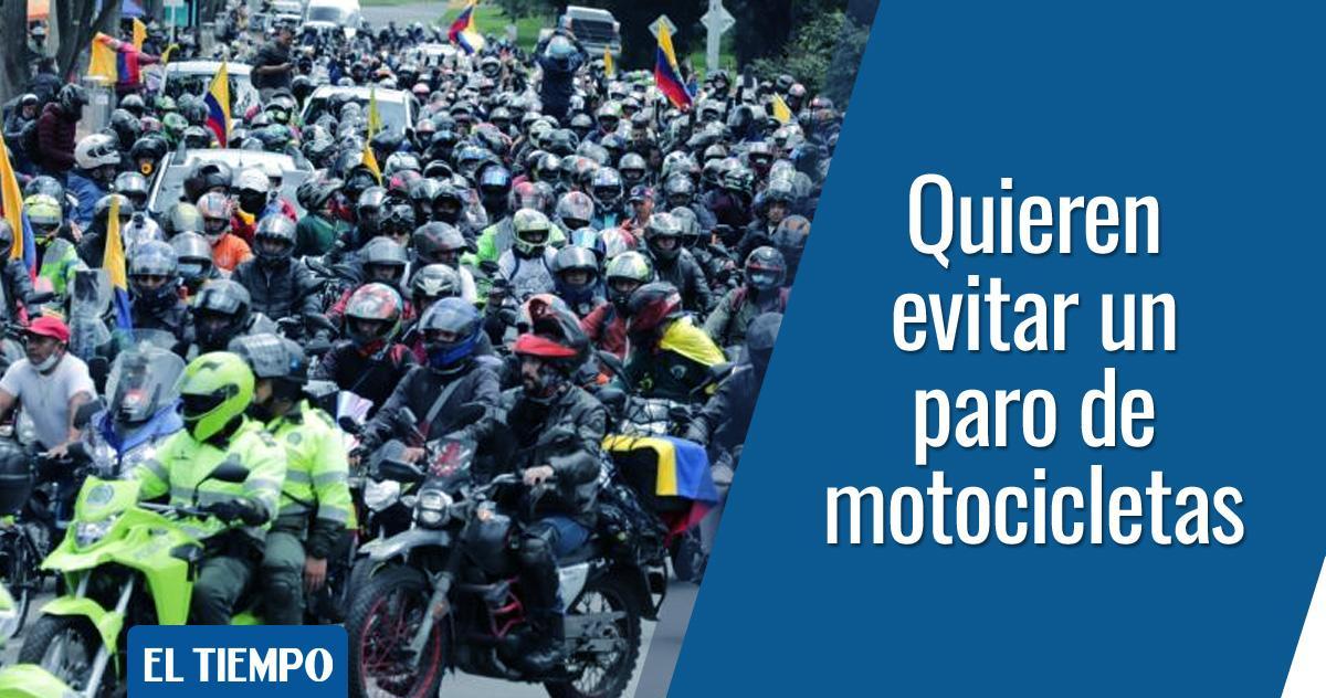 ELTIEMPO's tweet photo. 🔴 🔴 Mintransporte echa reversa: no habrá cobro de peaje para ningún tipo de moto. Acá los detalles ► https://t.co/f4ONgOVfUT https://t.co/TQic8LSrGe