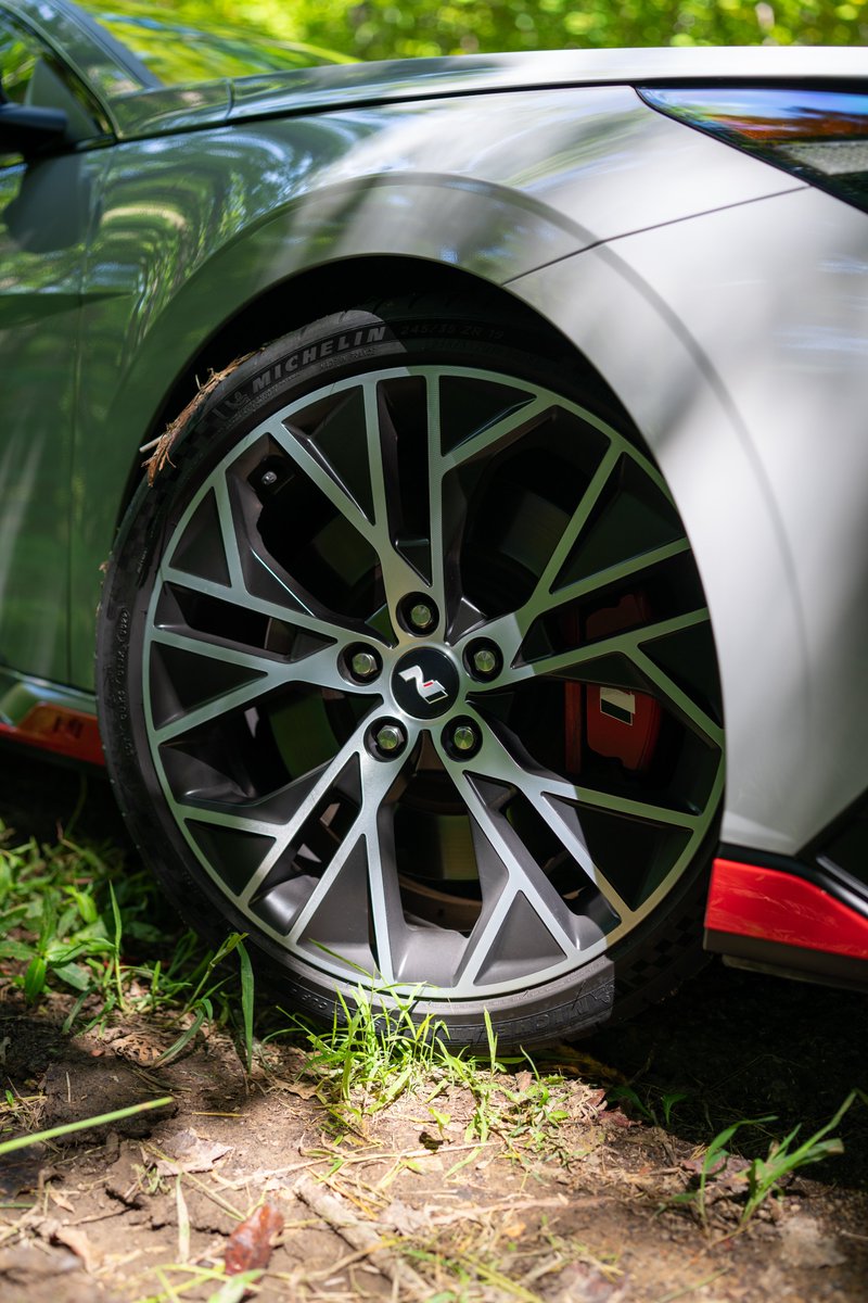 MichelinRaceUSA's tweet photo. .@IMSA drivers @MWilkins and @MasonFilippi are enjoying the twist and turns! They're using MICHELIN® Pilot® Sport performance on the @Hyundai Elantra N through the Tail of the Dragon 🐉 on their way to @VIRNow. https://t.co/ZsLbNvKHlR