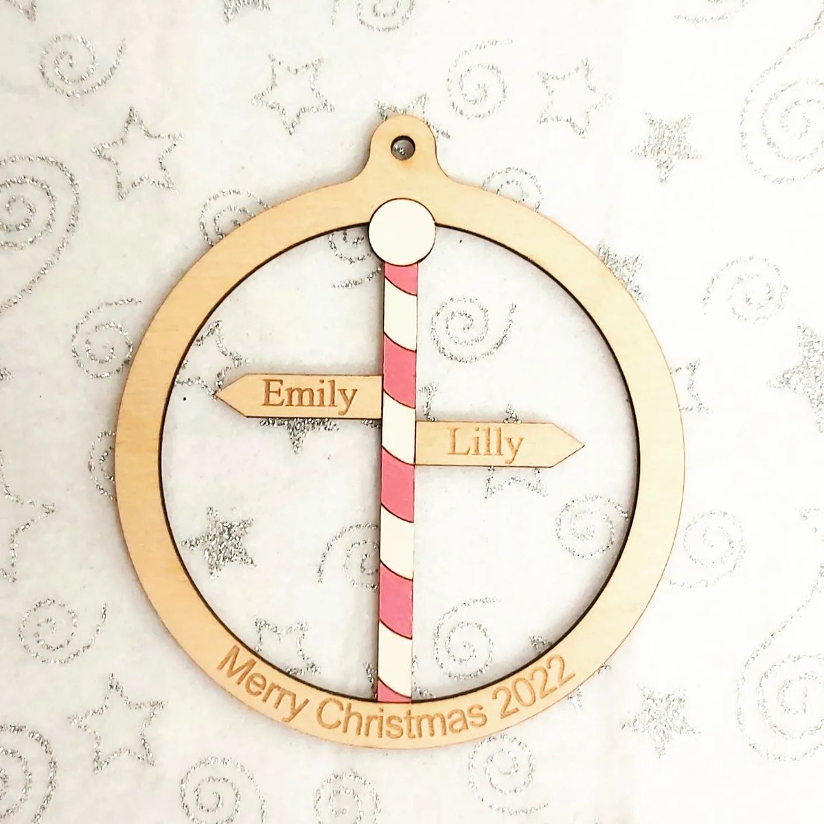 *NEW* Our new family Christmas baubles are now in our Etsy shop. etsy.com/uk/shop/Little…
#christmasgifts #christmas #christmasdecor #personalisedgifts #personalised #familychristmas #birchplywood #handpainted #lasercutting #laserengraved #laserengraving #laser #lasercut