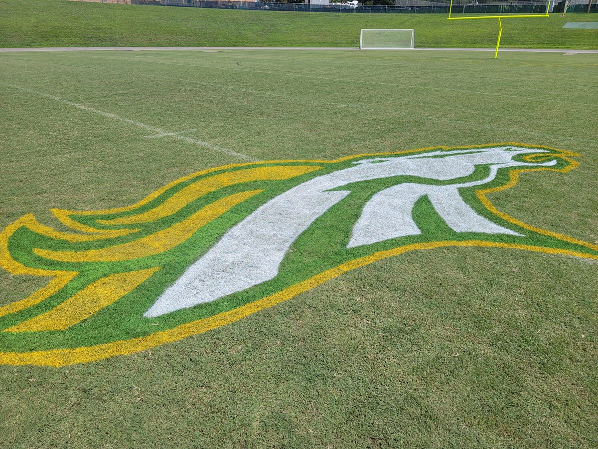 Ftballman39's tweet photo. Next step in the process!! Coming together!!
#SaddleUp #ChargerPride https://t.co/xx9ldVOhzN