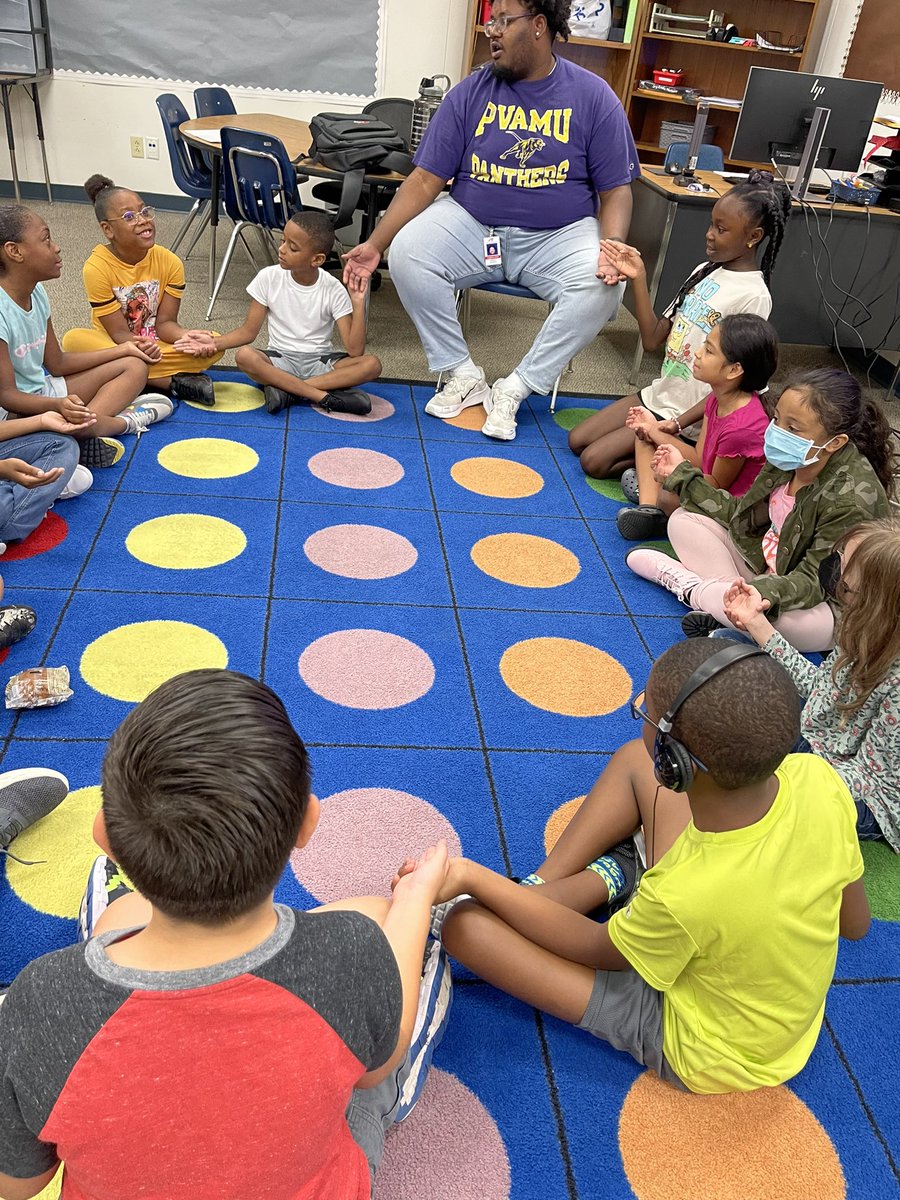 mpruitt1's tweet photo. We know the power of community @McKamyElem and in @CFBISD We start our mornings with @harmony_sel ensuring a strong start for our students! Today was all about culture and sharing who we are! #LoveMcKamy @OrtonEmily_ @MrVarela2011 @DrChapmanCFBISD @susanmachayo #CFBProud https://t.co/NNjZTrBrNv