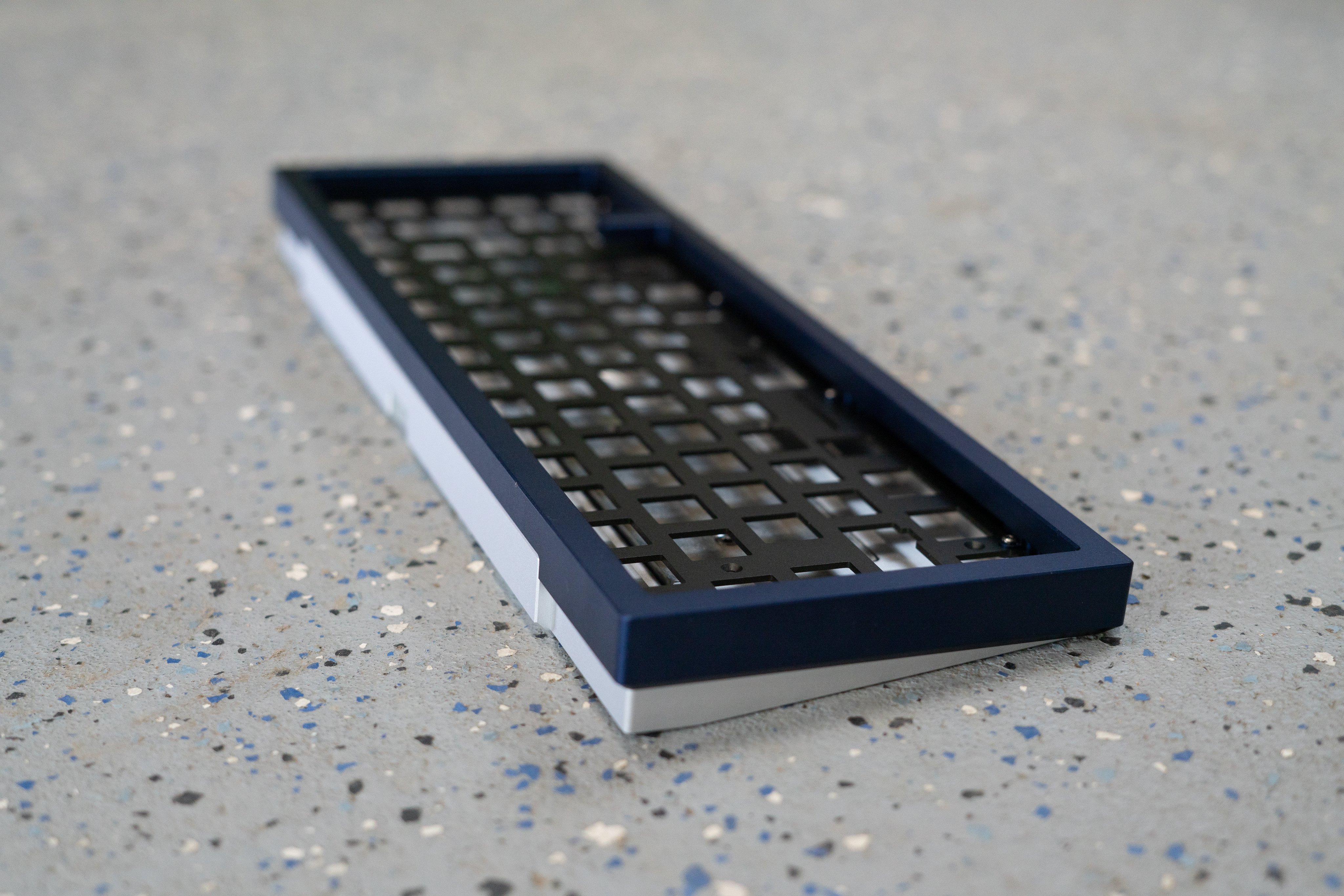 自作キーボード Brutal V2 65%