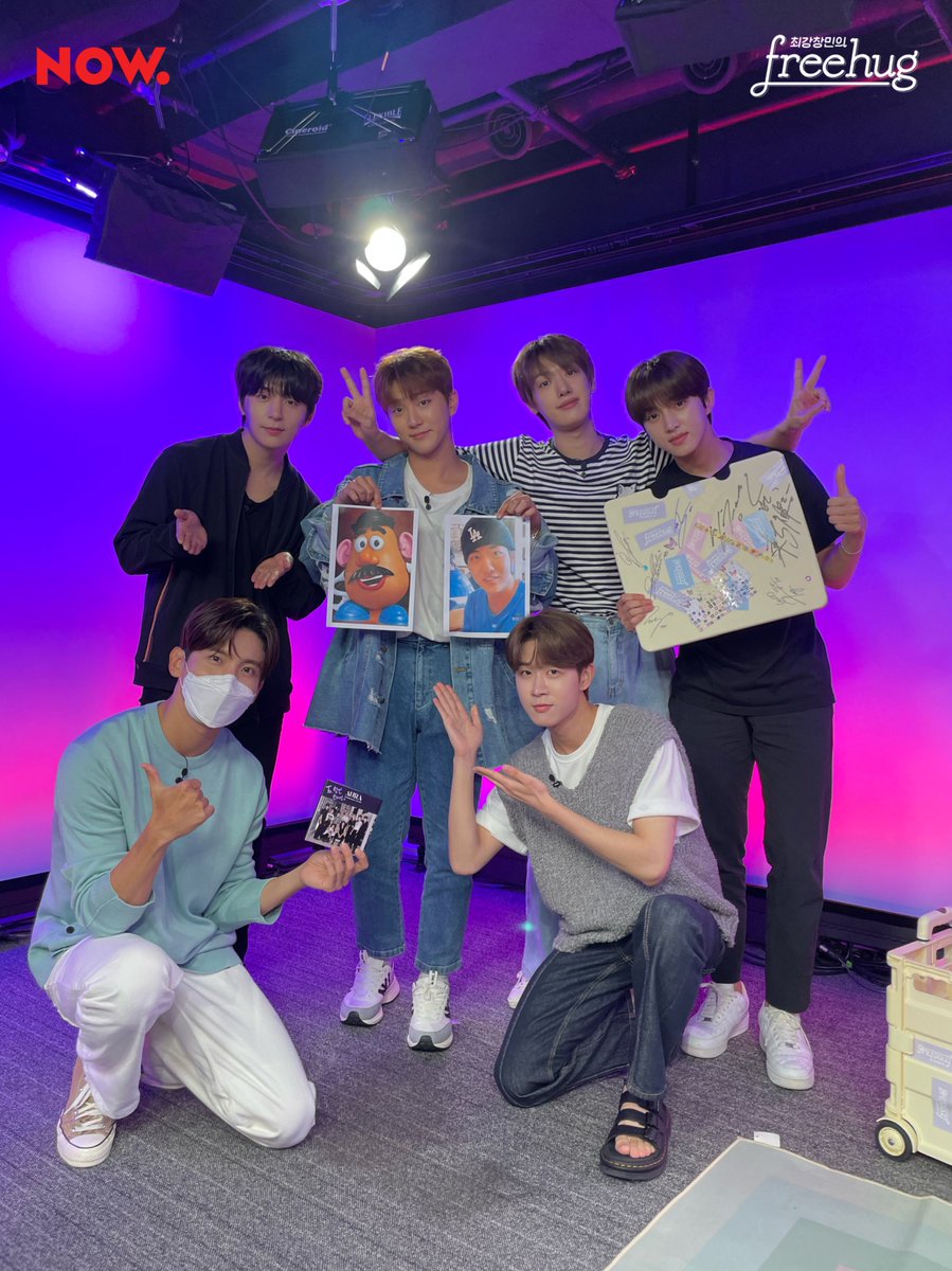 now_freehug's tweet photo. #최강창민의프리허그
프허를 정복하고 간 #골든차일드 
짱골차는 퀴즈 풀기 아티스트..? 😘

어떤 게스트가 와도 케미 뿜뿜한
밍스트의 프리허그💜 다음 주도 함께해요!
수요일 8시 #프리허그 #NOW온에어 https://t.co/d4gf0arqjE