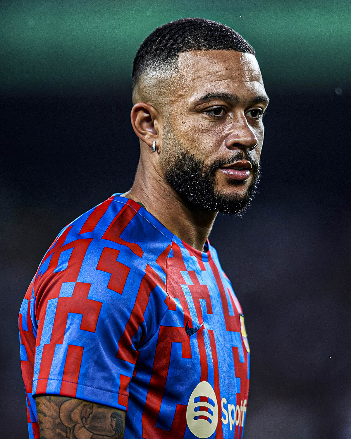 goal-on-twitter-manchester-united-could-re-sign-memphis-depay-before