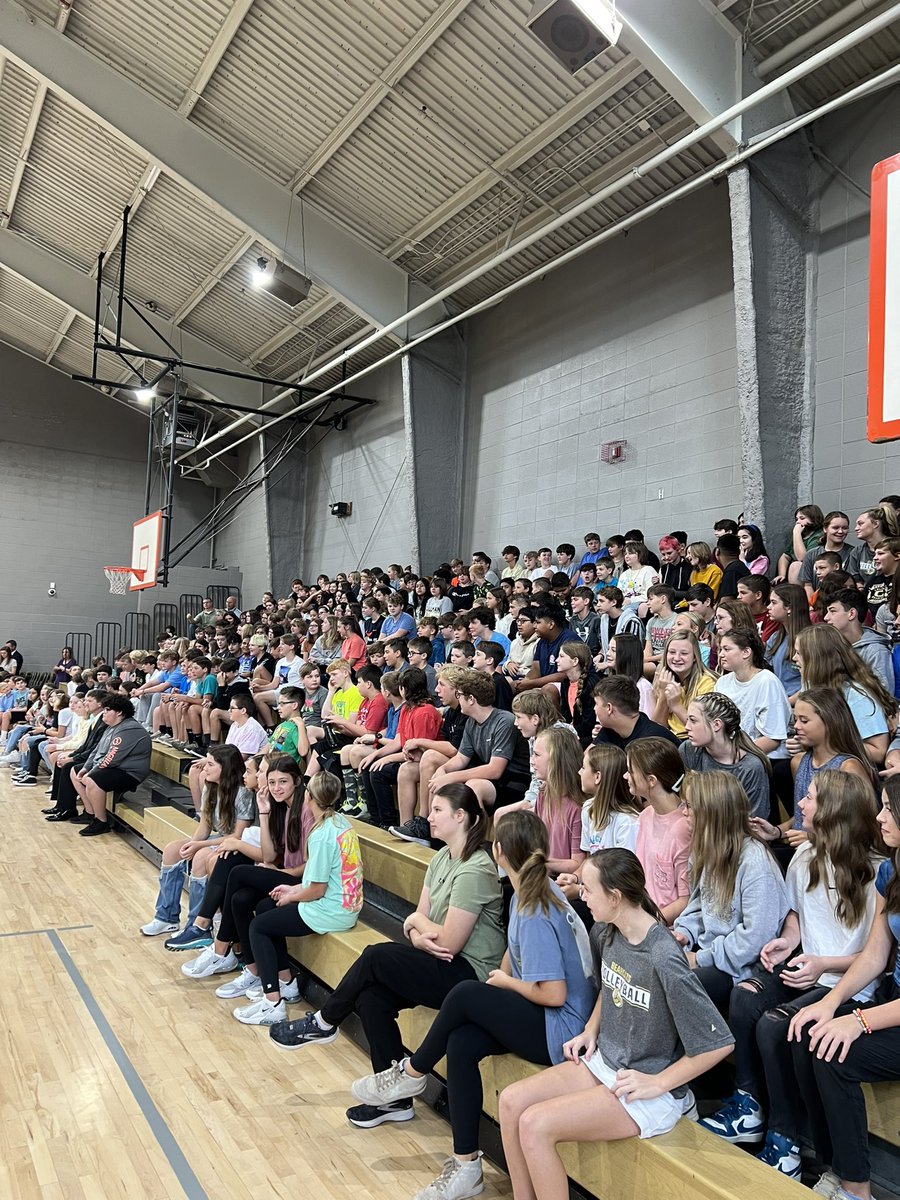 CullmanMiddle's tweet photo. Thankful to partner with @libertylearning in preparing our students to become #GoodCharater citizens. https://t.co/yo013dbdSw