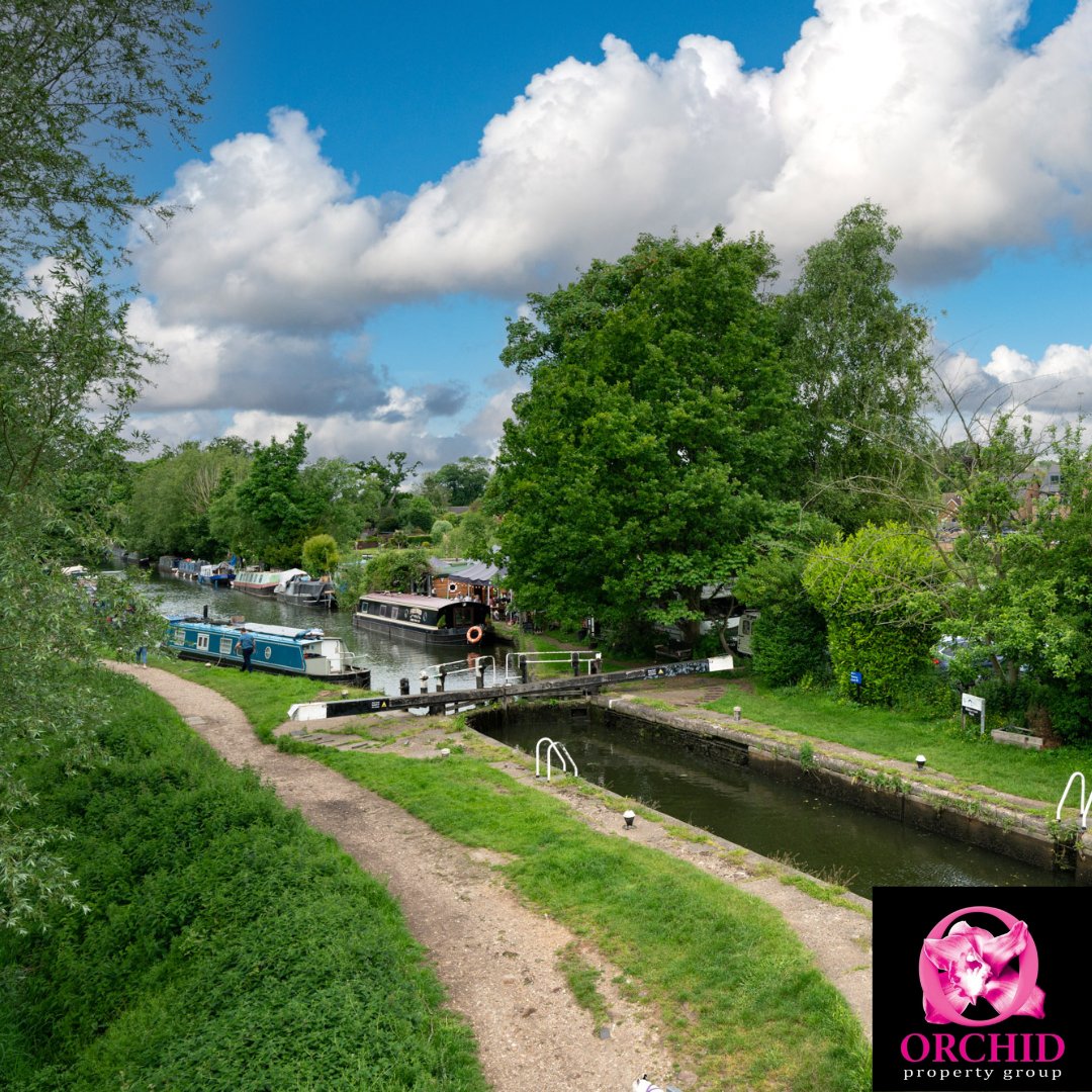 What a beautiful part of the country Hertfordshire is  🍃

#PropertyUk #Boxmoor #BoxmoorProperty #Tring #Aylesbury