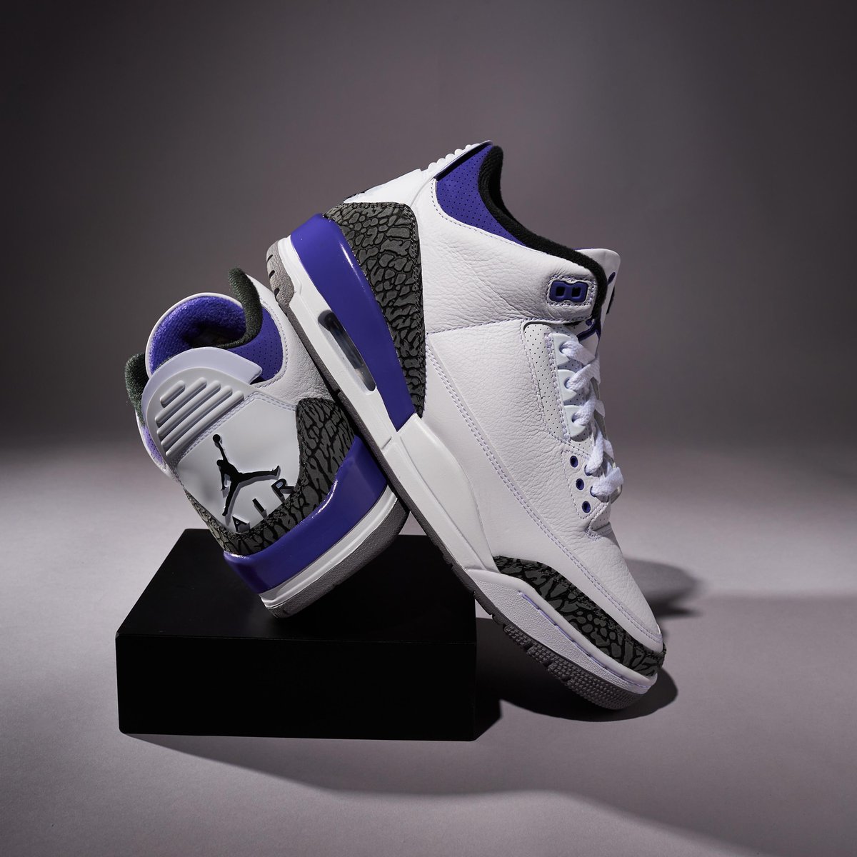 champs-sports-on-twitter-releasenews-the-air-jordan-3-dark-iris