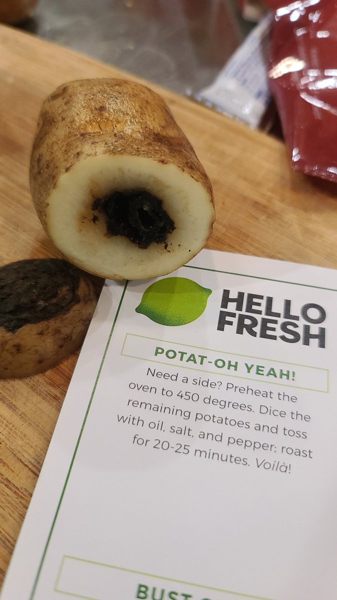 IamJeffM's tweet photo. My @HelloFresh potato this morning. Looks like a geode. No Frittata for me. https://t.co/dDxQQ83b0O
