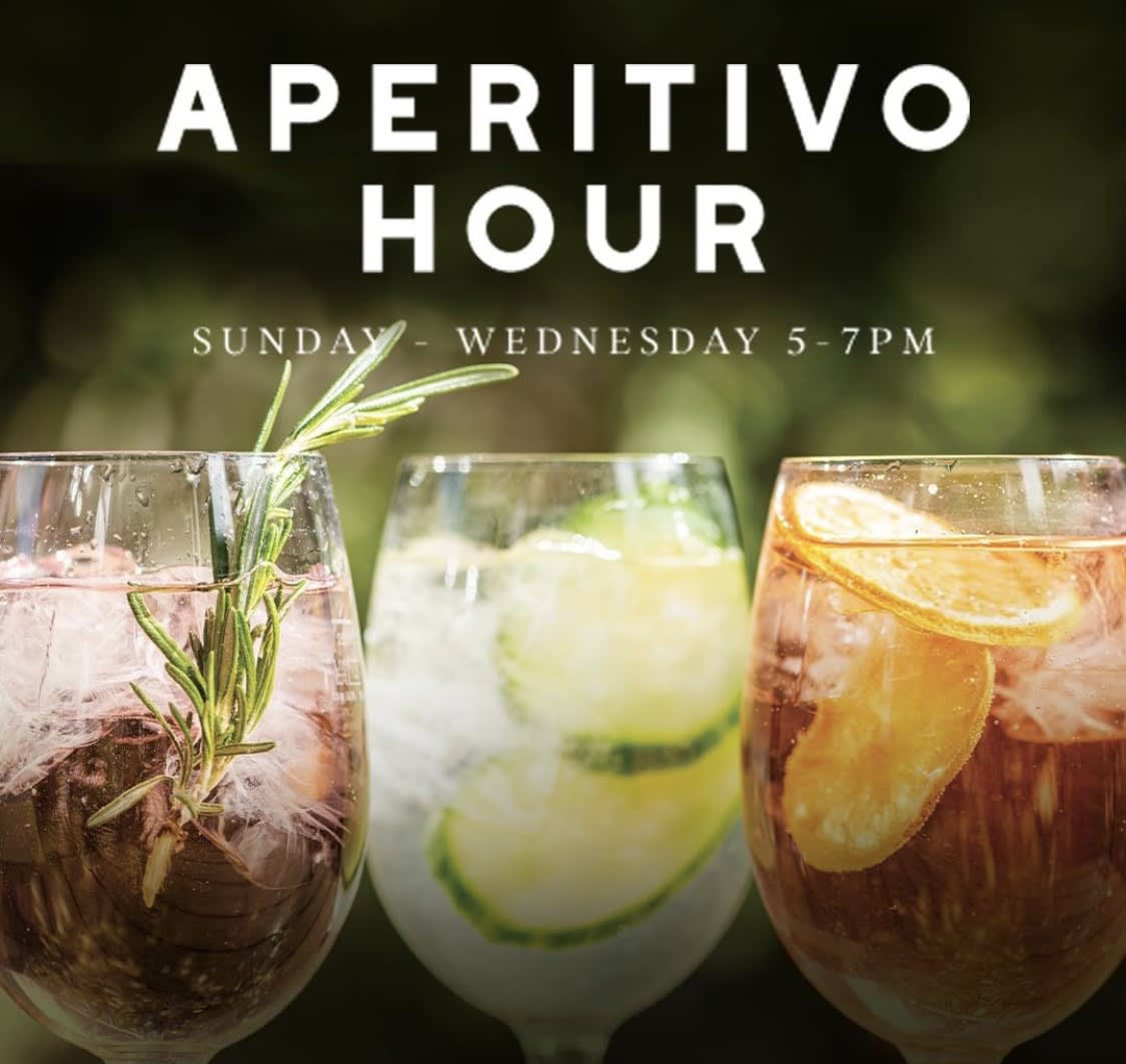 Join us for Apertivo hour today 5pm to 7pm
2-4-1 on selected Spritz and gins

#sohopubs #nicholsonspubs #londonpubs #pubfood #westend #theatrepubs #soholondon #realale #caskale #sevendials #pieandmash #livemusic #apertivohour #spritz #aperolspritz