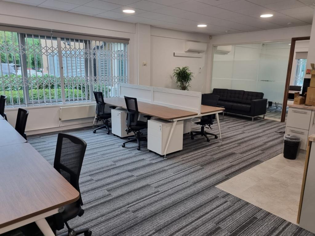 Check out this recent installation at Sovereign Estates in Leeds. The job consisted of installing ad-lib tables, aria meeting chairs, mercury mesh ops chairs &amp; mobili desking.
Visit our website for all of our products available. dbifurnituresolutions.co.uk
#dbisolutions #officefitout