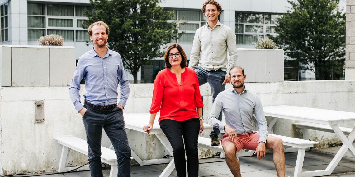 arcticstartup's tweet photo. Finnish venture capital firm led the €4M round of Dutch startup https://t.co/9Ep12B2QSh via @ArcticStartup 
@helen_ventures @SolarMonkeyNLBE #Investment #Funding #startups #SolarSystem #nordicmade #Finland #Trending https://t.co/mfMPfXHH3I