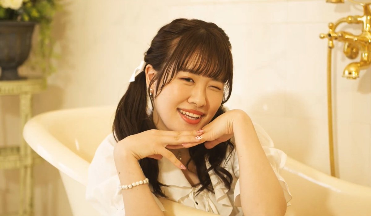 LiellAria's tweet image. tinystep かほさん cute moment
今回のMVの主人公と言ってもいいと思った🥺

#GCiB
#GirlsCryingInBathroom
#tinystep