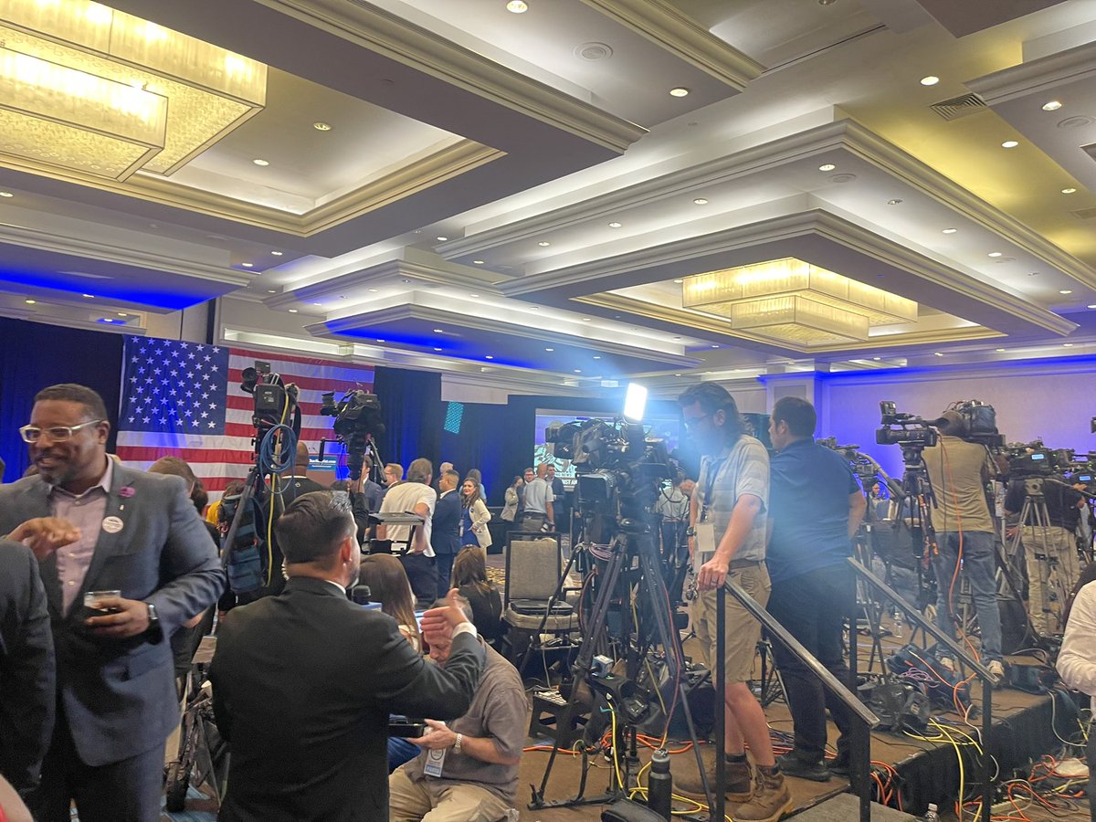 MOORE4FL's tweet photo. What a blessing and honor to be apart of this historic team. Now onward to November! #CC4G #FlaPol https://t.co/s3TfCU11Ph
