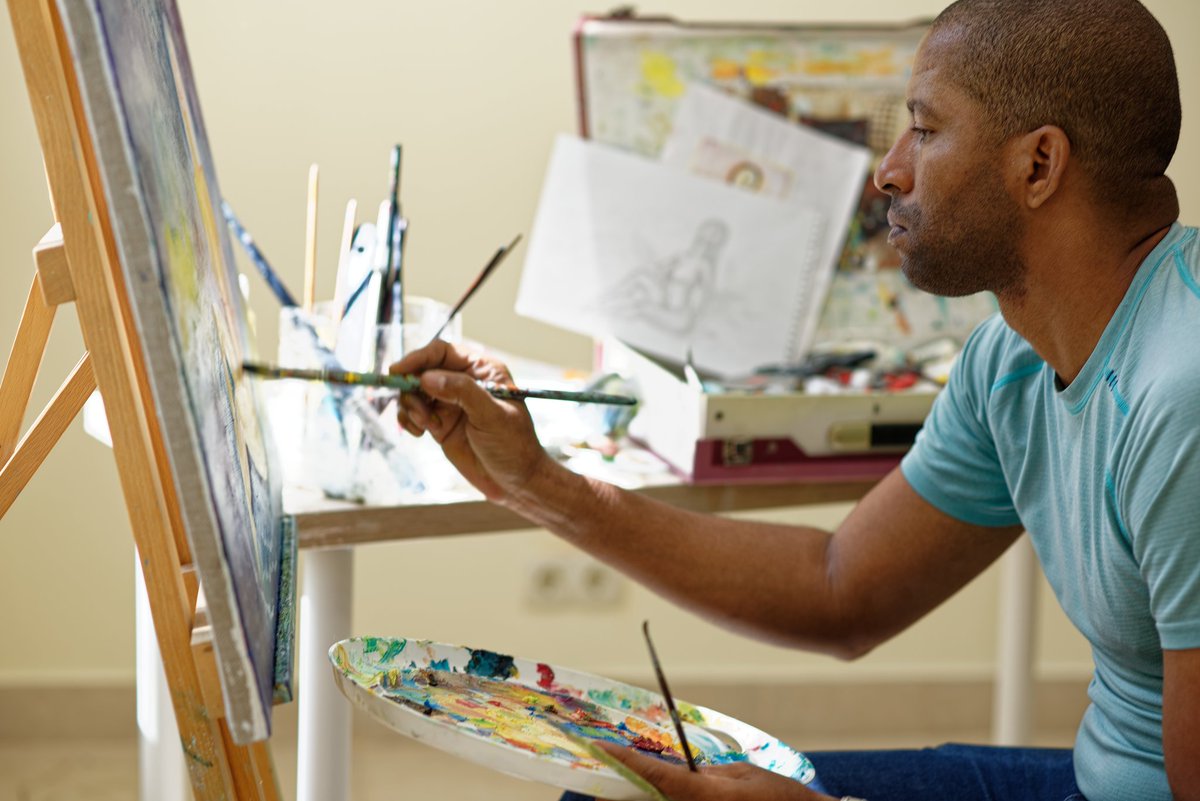 PintorWilmer's tweet photo. Belated good morning and good afternoon fam!🌞

I am working on my new painting🖌 🖼 You can check out my work here👇https://t.co/39gZXND4X6

What are you up to today? https://t.co/f7e2f35gmR