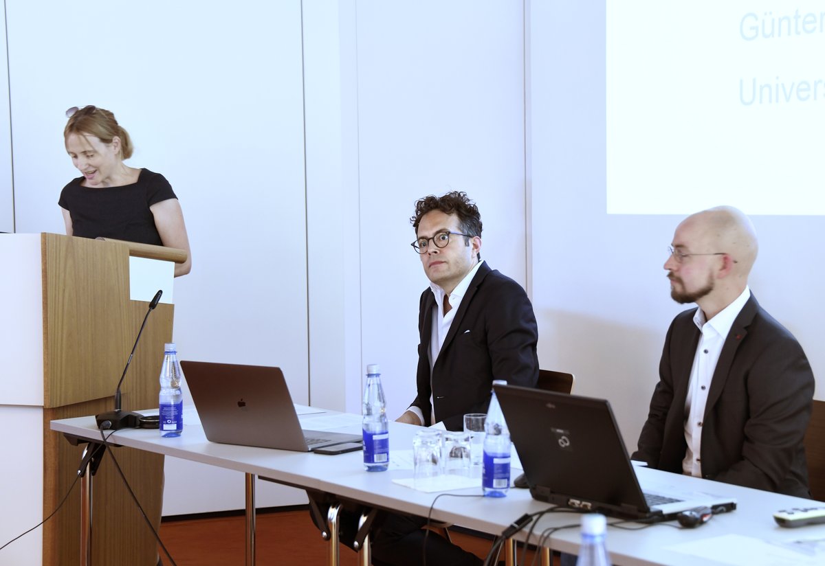 DLAMarbach's tweet photo. ›Literature in the Nobel Era: Regimes of Value‹, international symposium from 24 to 26 August at #DLAMarbach. Welcome by Anna Kinder, DLA, Introduction to Literature in the Nobel Era by Carlos @spoerhase and Jørgen Sneis, @unibielefeld. Program: https://t.co/yd7XBIzzX2 https://t.co/hN7FPlznNT