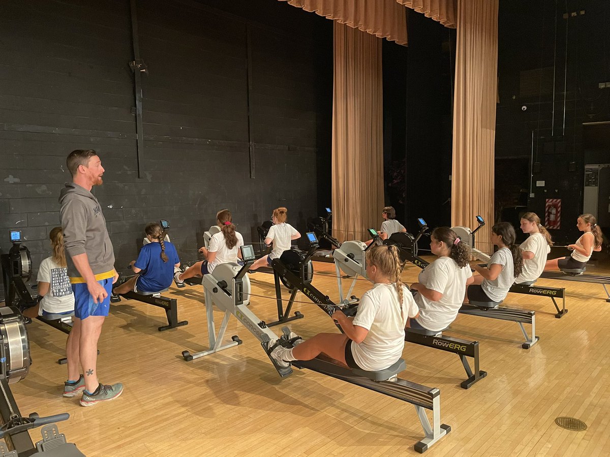 KellenbergCrew's tweet photo. Rowing is back in session. #preseaon #tryouts #kellenbergcrew #rowing #firebirdnation @KbergAthletics https://t.co/X5Ok73OO5t