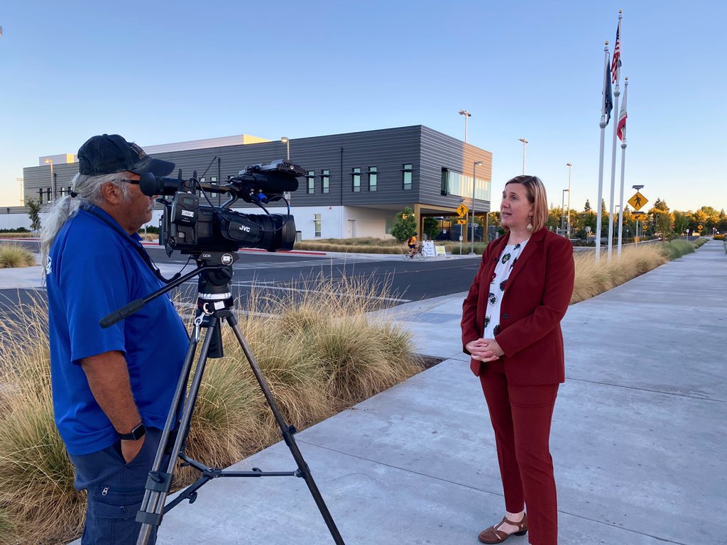 DesireeLopezTV's tweet photo. Thank you to UC Merced’s new Dean of Students @HeatherAFrench, for waking up bright and early to inform our students about what to expect during this academic year. @ucmerced https://t.co/rcRyafRxCF