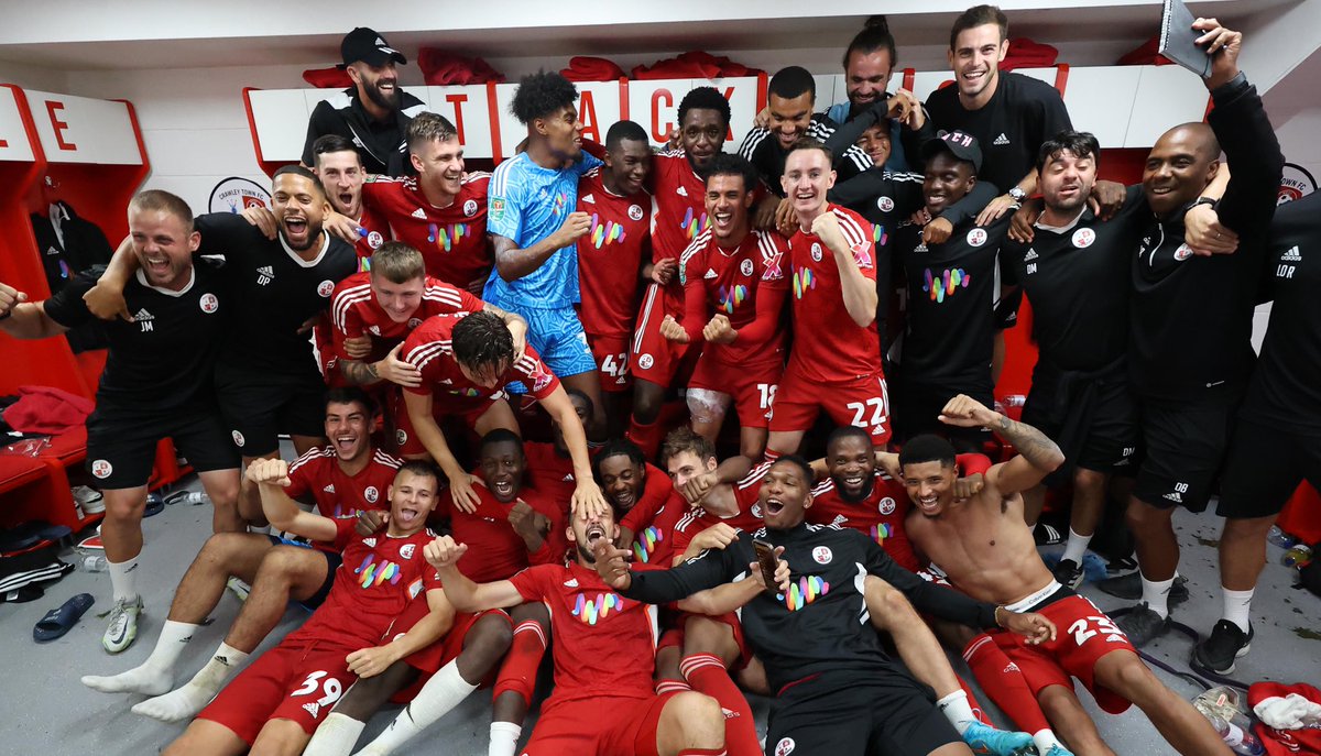 ben_wells2000's tweet photo. Great to have made my debut last night @crawleytown even better result! Fans were incredible, thanks for your support! https://t.co/62Fuhsy2Bh