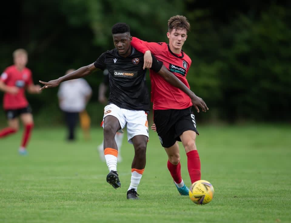 #Uganda’s @EnochLucio Walusimbi & @SadatAnaku both played the entire game for Dundee United B side as they thumped Young Queen’s Park 𝟔-𝟐 in a pre-season friendly match.

#𝐒𝐚𝐝𝐚𝐭𝐀𝐧𝐚𝐤𝐮 managed to bag a hat-rick for himself.
#BetKwiffNews #BetKwiffUg