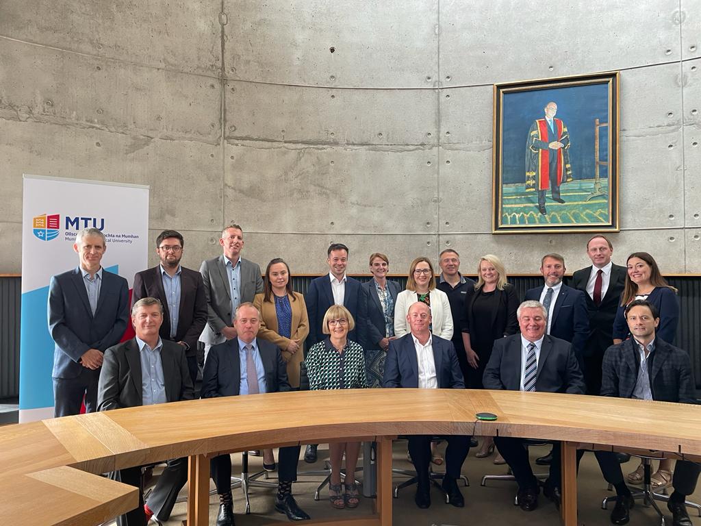 Maggie_Cusack's tweet photo. Great to welcome members of the Irish Funds Council to @MTU_ie I hope that everyone learns lots about our courses &amp; opportunities for collaboration and co-production  @MTUBusAcademy https://t.co/bW8LNFyLZx