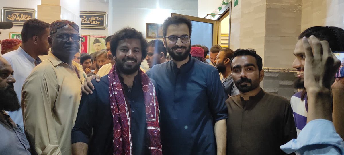PSFDisttSouth's tweet photo. Yesterday: GS #PSF Sindh @LalaMuradKhan along with #PSFKarachi President @EngrMadniRaza and #PSFSouth Cabinet Visited Lyari For Election Worker in #NA246, PSF Office Bearers meets  with @NadirGabol at #NA246 Office Lyari. https://t.co/Q0EyVbL3wq