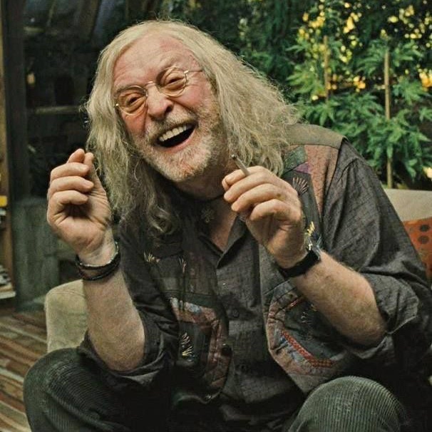 mfmipodcast's tweet photo. DID YOU KNOW: Radiohead's Thom Yorke loves CHILDREN OF MEN.

“They use a little tiny bit of ‘Life in a Glasshouse’ during the Michael Caine sequence. I love the film so much...the fact that our music is in it is like ‘Wow, fucking hell!'”

(Source: https://t.co/NOyH359PZo) https://t.co/y5rNz9NB7D