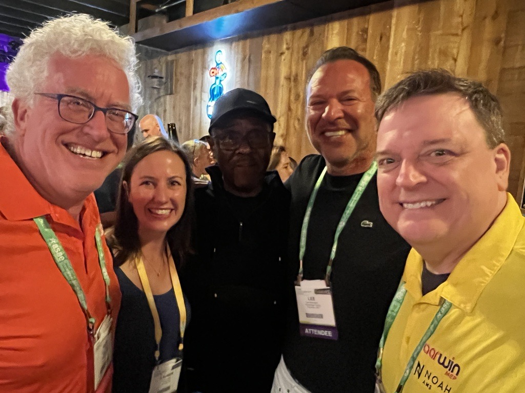 Never enough time to see / learn / do it all at #asae22 - Big thanks to <a href="/ASAEannual/">ASAE Annual Meeting</a> for bringing together friends, brands + an awesome group at this year's Women in Tech party!