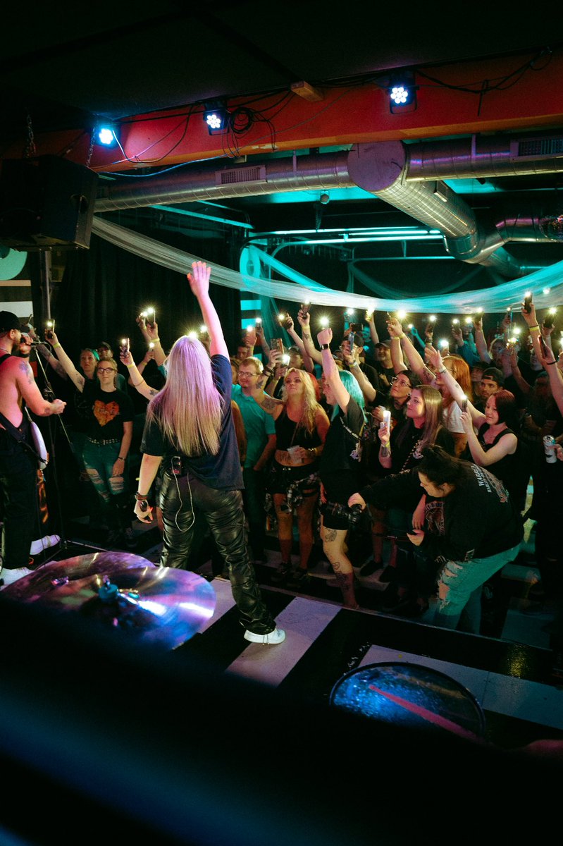 I am so thankful for this band and this tour. The love y’all have been giving is beyond words. 

Next few shows. 

8/24 - Buffalo, NY - Mohawk Place (Low VIP tickets)
8/25 - Philadelphia, PA - Foundry (VIP SOLD OUT)
8/26 - Hartford, CT - Webster Underground (Low VIP tickets)